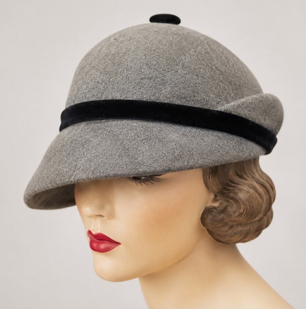 Vtg Neumann Endler Gray Tweed Wool Mod Cloche Helmet Hat Black Velvet 1960s